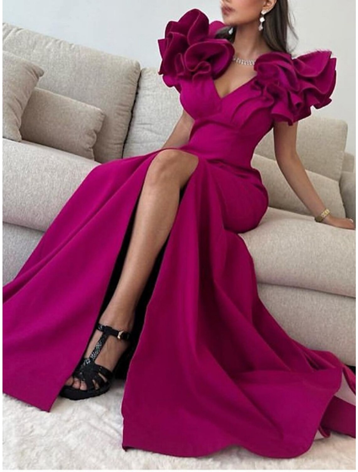 A-Line Evening Gown Elegant Dress Formal Floor Length Short Sleeve V Neck Polyester with Pleats Ruffles
