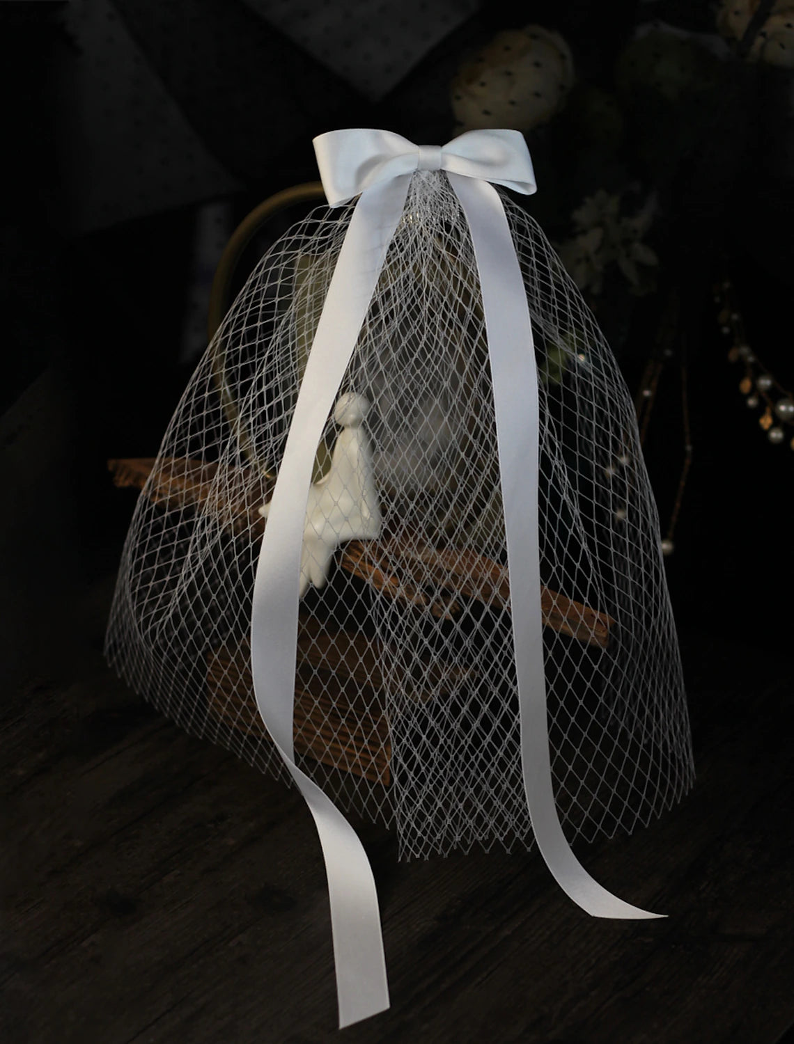 Aerba Dress High Quality One-tier Stylish Sweet Lovable Style Birthday Wedding Veil Shoulder Veils with Satin Bow 15.75 in (40cm) Tulle Veil