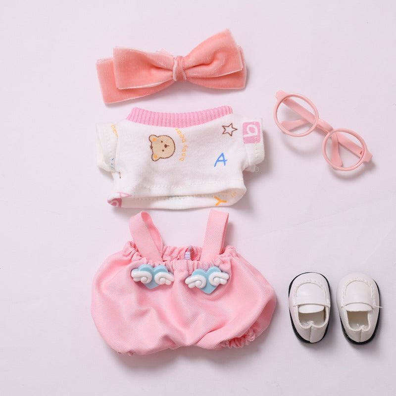Handmade Labubu set can be paired with Labubu V1 Macaron and V2 seats with heart-shaped cloud shoulder pants set and Labubu doll clothing replacement (excluding dolls)