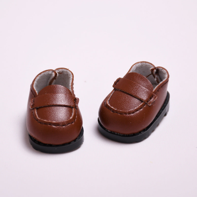 Handmade Labubu set can be paired with Labubu V1 Macaron and V2 seats with leather shoes and canvas equipment (excluding dolls)