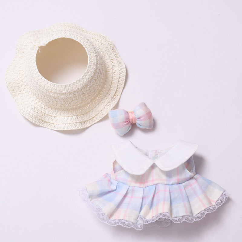 Handmade Labubu set can be paired with Labubu V1 Macaron and V2 seats featuring candy colored dresses and headpieces as well as a white straw hat set for Labubu dolls (excluding dolls)