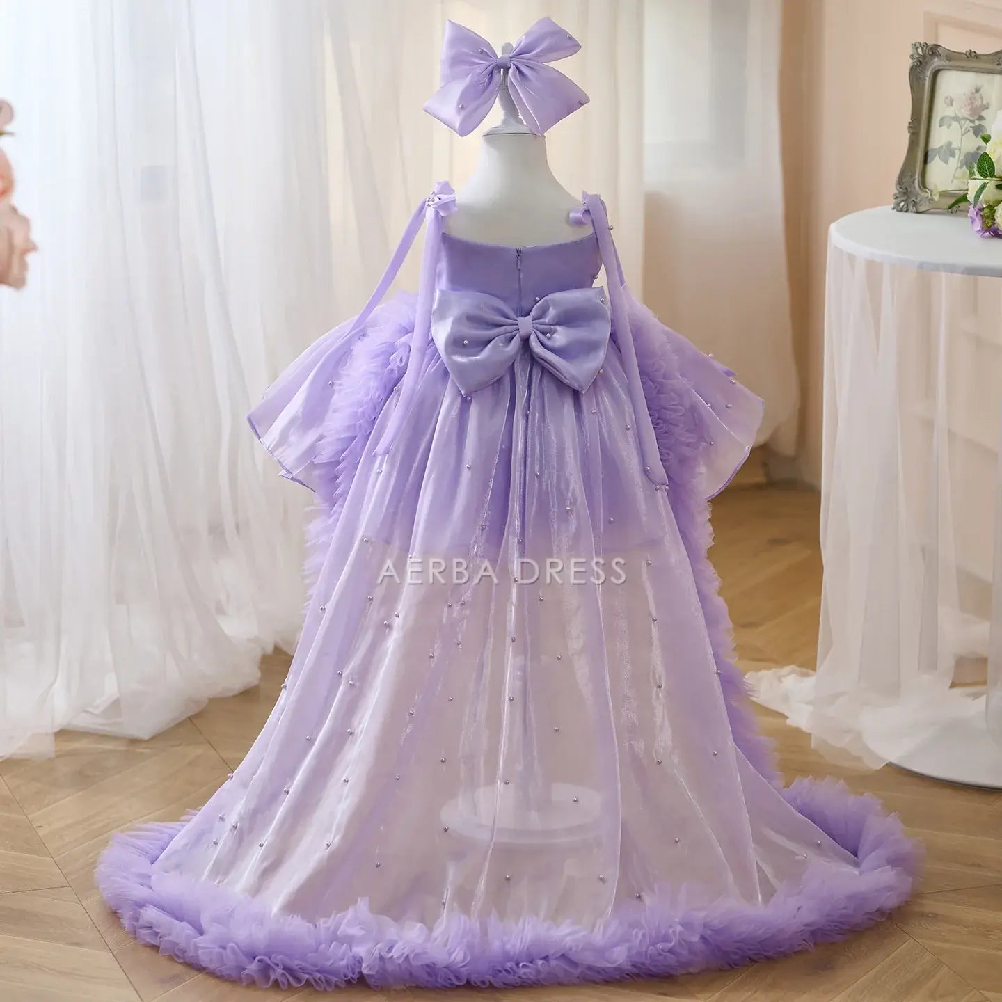 Wedding Flower Girl Dress Fantastic A Line Spaghetti Strap Beadwork Bow Sweep Train Girl Communion Formal Dress One-Year-Old Birthday Party Dress Cute Girl Princess Dress