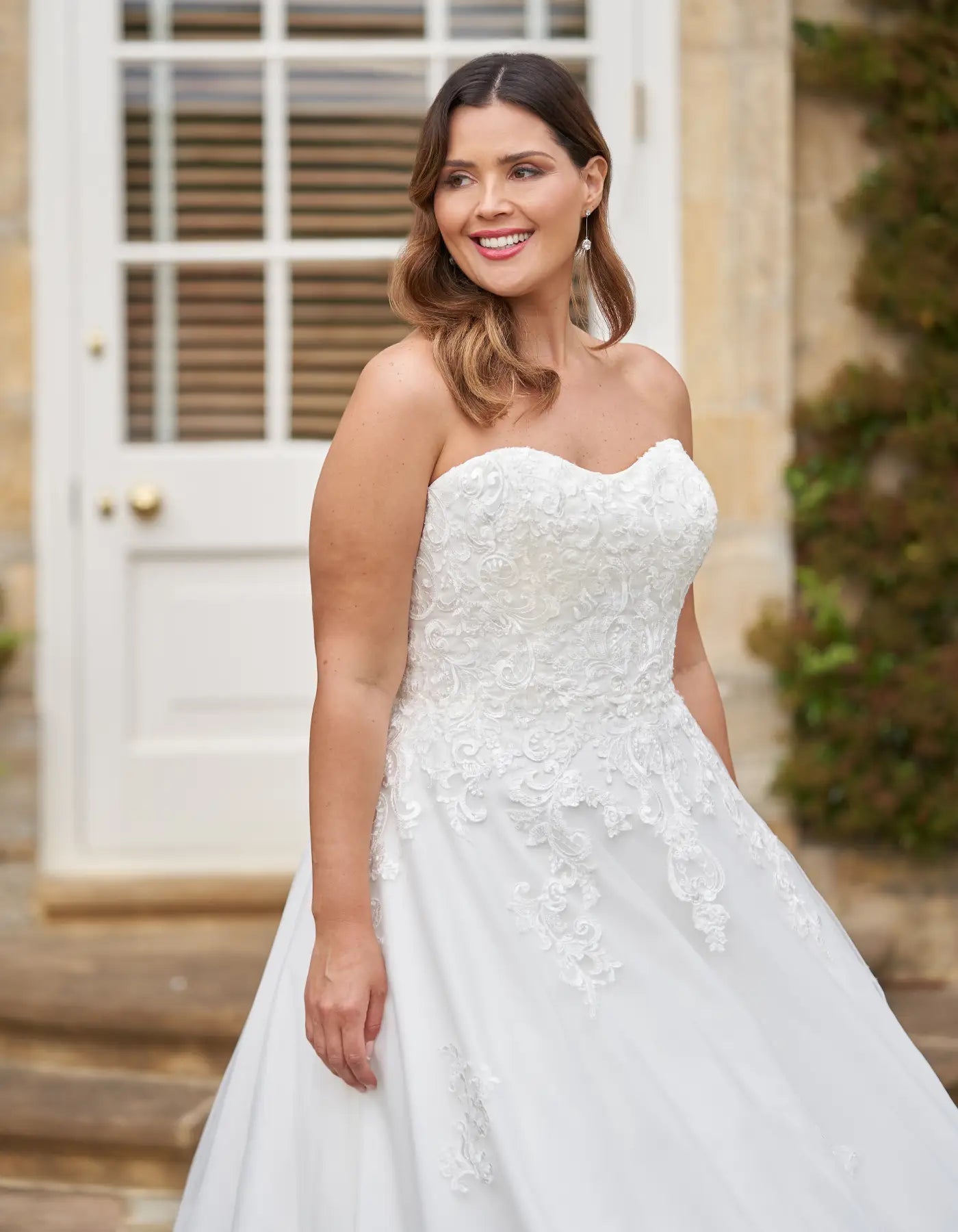 AerbaDress a strapless a-line with lace-up back