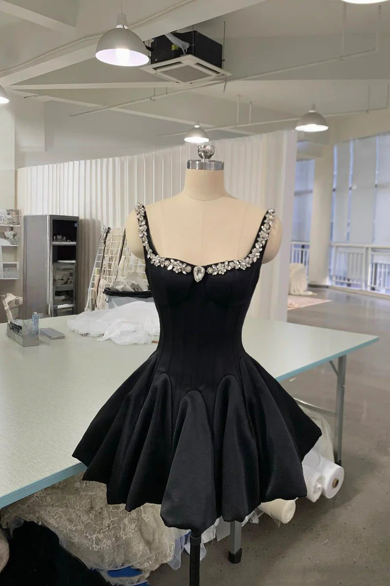Black Satin A-Line Sweetheart Neckline with Rhinestones Ruched Hem Cute Short Prom Dresses Formal Graduation Dress Homecoming Dresses