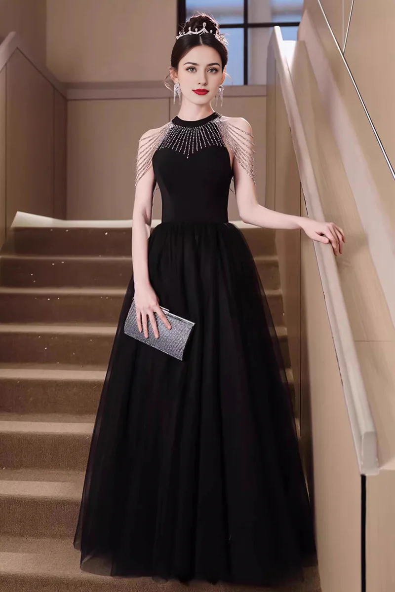 Elegant Black Tulle A-Line Halter Sleeveless Bead string Backless Beautiful Long Prom Dresses Formal Graduation Dress Evening Dresses