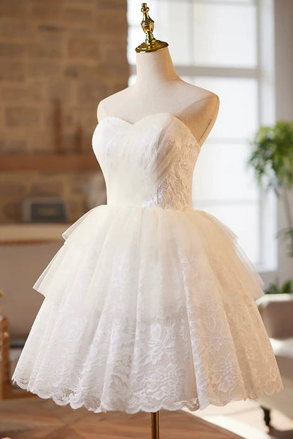 White Lace Exquisite A-Line Strapless Sweetheart Neckline Tulle Tiers Ruched Lovely Short Prom Dresses Formal Graduation Dress Homecoming Dresses