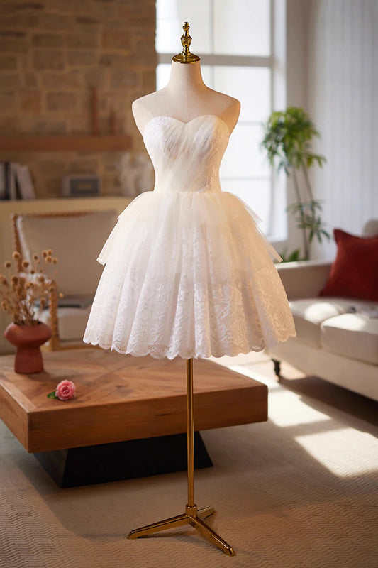 White Lace Exquisite A-Line Strapless Sweetheart Neckline Tulle Tiers Ruched Lovely Short Prom Dresses Formal Graduation Dress Homecoming Dresses