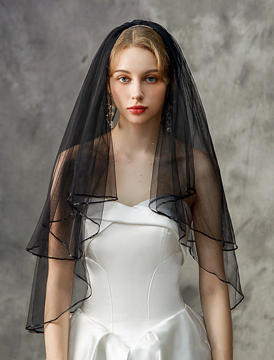 AerbaDress Two-tier Stylish / Classic & Timeless Wedding Veils with Flower Comb / Pure Color Tulle