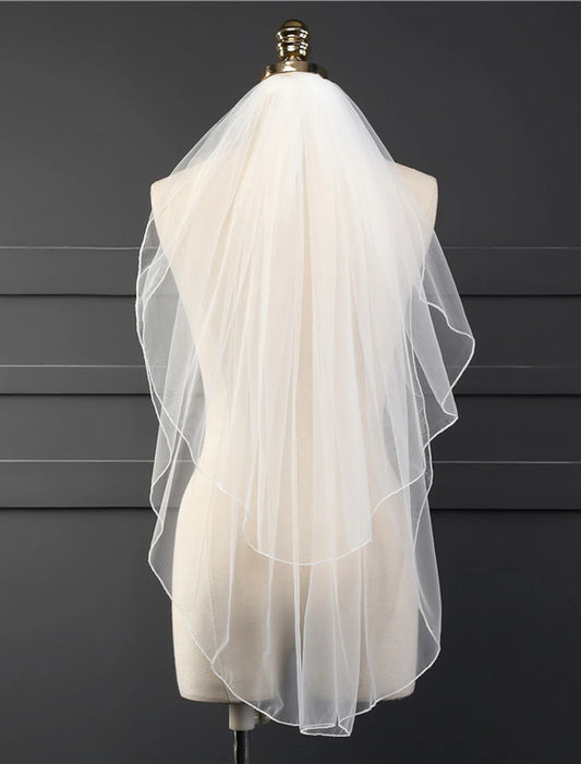 AerbaDress Two-tier Classic Style Wedding Veil Veils with Solid Tulle