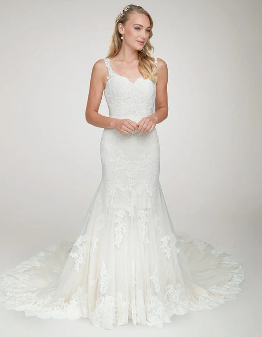 AerbaDress a mermaid gown with statement back and train
