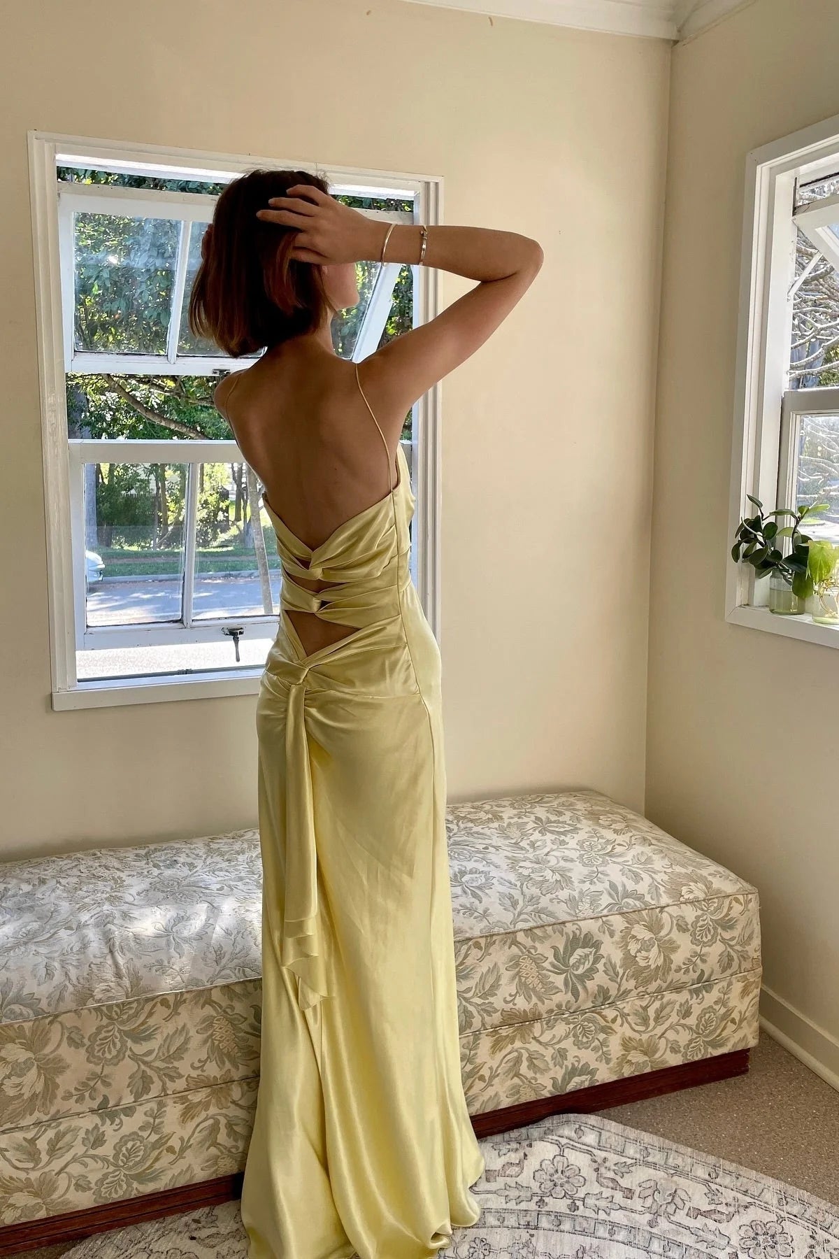 Elegant Sheath Spaghetti Strap Twist Yellow Floor-Length Prom Dress