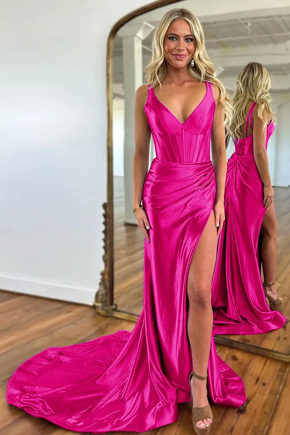 AerbaDress Prom Dress Satin V-Neck Sweep Train Mermaid With Slit