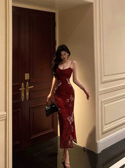 Glamorous Mermaid V-Neck Butterfly-Print Red Chiffon Long Prom Dresses