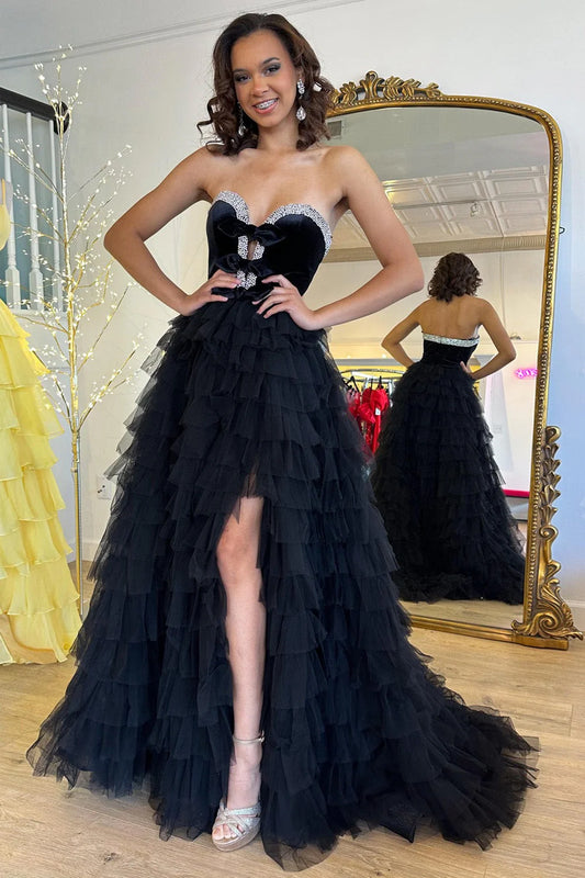 Glamorous Sweetheart Strapless Beaded Black Floor-Length Prom Dress