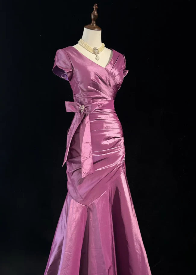 Luxurious Mermaid V-Neck Ruched Orchid Purple Long Satin Evening Dresses