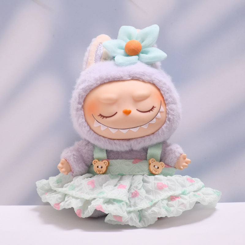 Handmade Labubu set can be paired with Labubu V1 Macaron and V2 seats and can be paired with a fluffy gauze skirt set and a lace up cloth for children's clothing (excluding dolls)