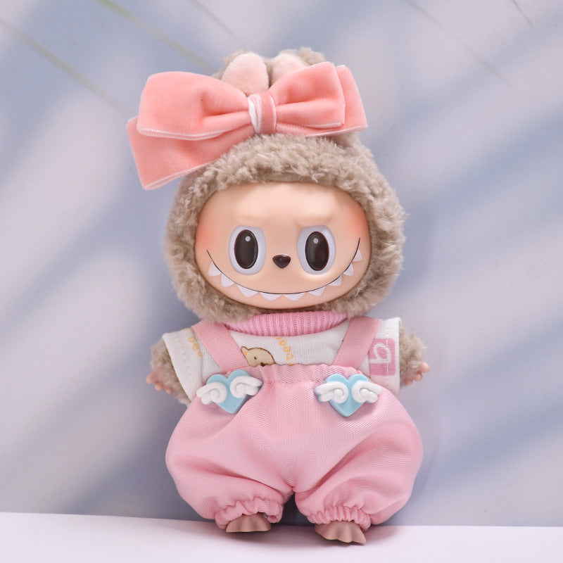 Handmade Labubu set can be paired with Labubu V1 Macaron and V2 seats with heart-shaped cloud shoulder pants set and Labubu doll clothing replacement (excluding dolls)