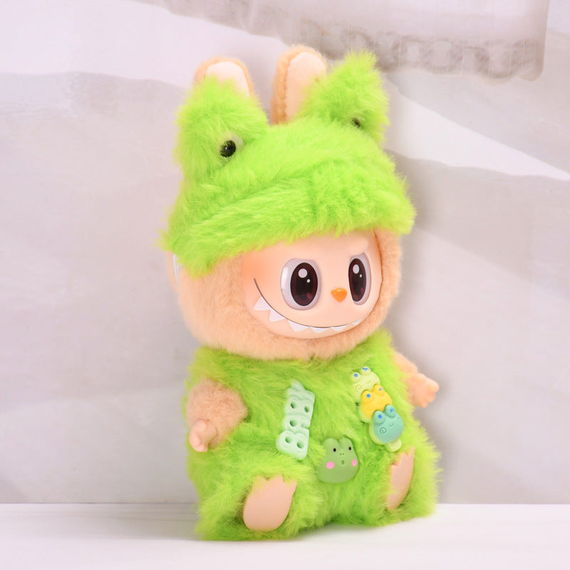 Handmade Labubu set can be paired with Labubu V1 Macaron and V2 seats and the BABY green frog two-piece set can be used as a Labubu doll dressing replacement (excluding dolls)