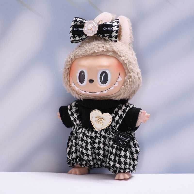 Handmade Labubu set can be paired with Labubu V1 Macaron and V2 seats blind box Labubu pendant clothes heart-shaped checkered overalls Labubu doll clothing replacement (excluding dolls)
