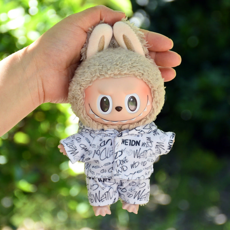 Handmade Labubu set can be paired with Labubu V1 Macaron and V2 seats 17cm canvas pendant clothes trendy and cool letter hooded suit set blind box LABUBU changing clothes (excluding dolls)
