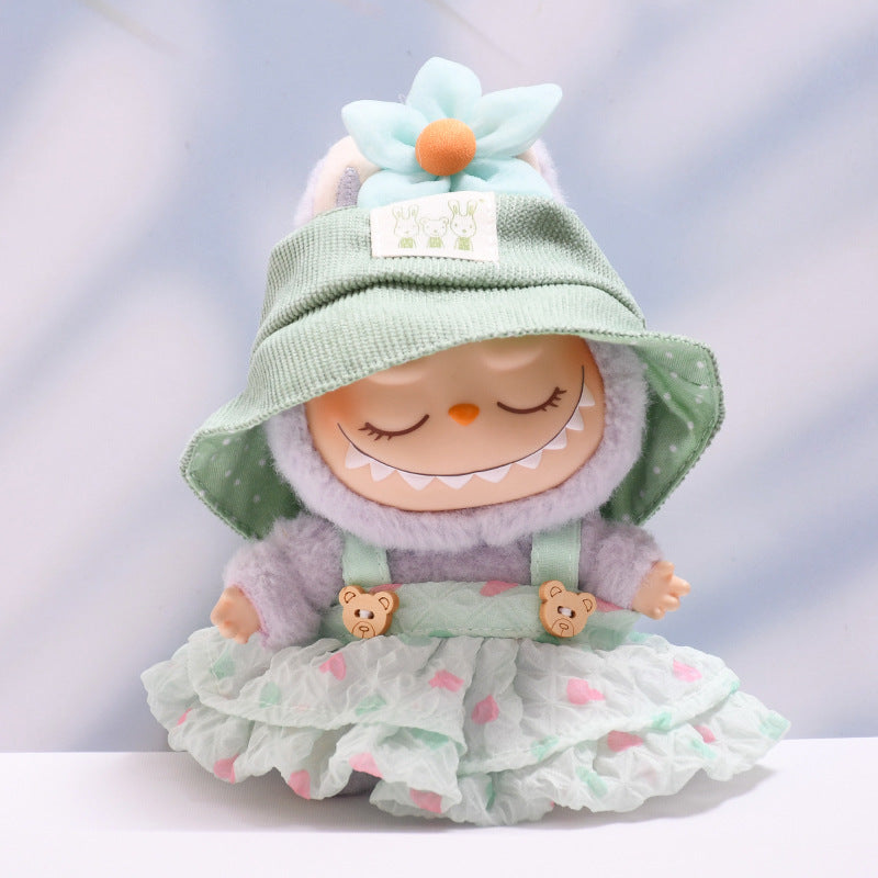 Handmade Labubu set can be paired with Labubu V1 Macaron and V2 seats with a fluffy gauze skirt and hat set and a rag cloth dressing for children (excluding dolls)