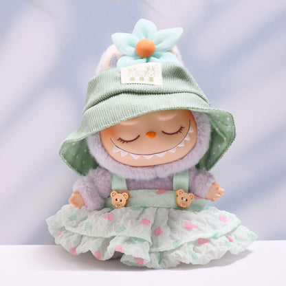 Handmade Labubu set can be paired with Labubu V1 Macaron and V2 seats with a fluffy gauze skirt and hat set and a rag cloth dressing for children (excluding dolls)