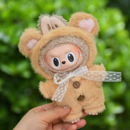 Handmade Labubu set can be paired with Labubu V1 Macaron and V2 seats with 17cm hanging accessories. Labubu plush teddy bear jumpsuit keychain and cute baby clothes (excluding dolls)