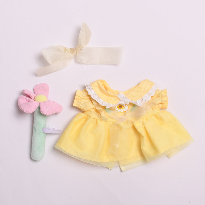 Handmade Labubu set can be paired with Labubu V1 Macaron and V2 seats with a 38cm large canvas cloth as a substitute for clothes yellow bow yarn skirt Labubu dress and children's clothing (excluding dolls)