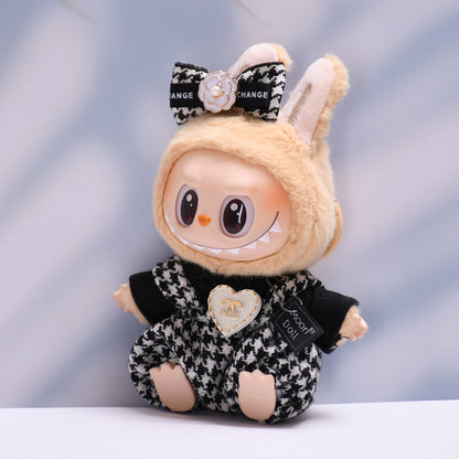 Handmade Labubu set can be paired with Labubu V1 Macaron and V2 seats blind box Labubu pendant clothes heart-shaped checkered overalls Labubu doll clothing replacement (excluding dolls)