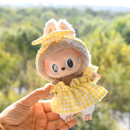 Handmade Labubu set can be paired with Labubu V1 Macaron and V2 seats with 17cm hanging pieces made of canvas fabric as a substitute for headband style plaid skirts and vinyl dolls (excluding dolls)
