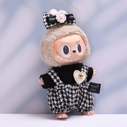 Handmade Labubu set can be paired with Labubu V1 Macaron and V2 seats blind box Labubu pendant clothes heart-shaped checkered overalls Labubu doll clothing replacement (excluding dolls)