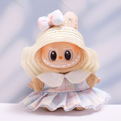 Handmade Labubu set can be paired with Labubu V1 Macaron and V2 seats featuring candy colored dresses and headpieces as well as a white straw hat set for Labubu dolls (excluding dolls)
