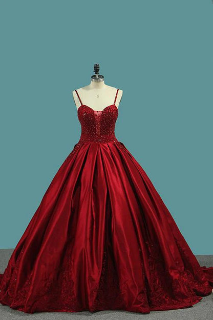 Regal Sweetheart Sleeveless Beaded Red Floor-Length Prom Dress