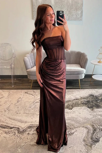 Sleek Mermaid Strapless Corset Ruched Brown Floor-Length Prom Dress