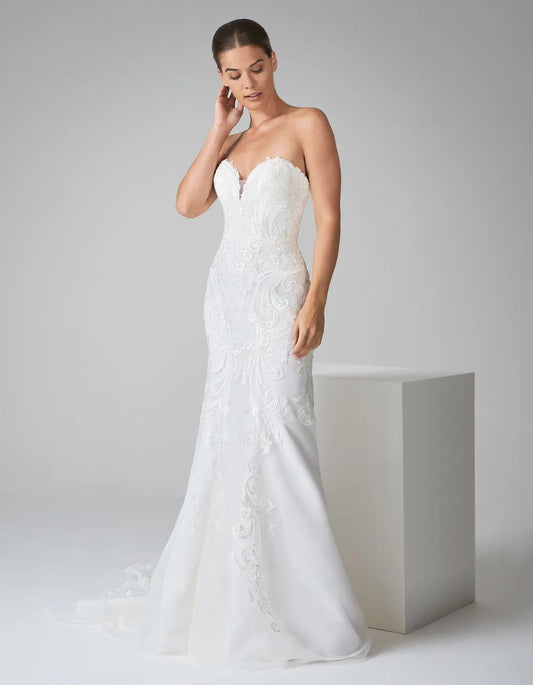 AerbaDress a statement lace sheath gown Wedding Dresses