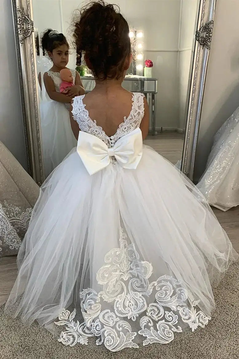 Wedding Flower Girl Dress A Line Sleeveless V Back Lace and Tulle with Bow Long Girl Communion Formal Dress Princess Dress