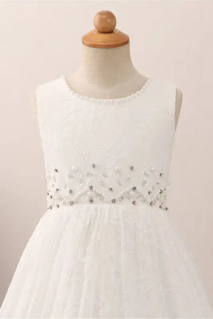 Wedding Flower Girl Dress Elegant A Line Round Neck Sleeveless Beadwork Lace with Bow Adorable Girl Communion Formal Dress Princess Dress