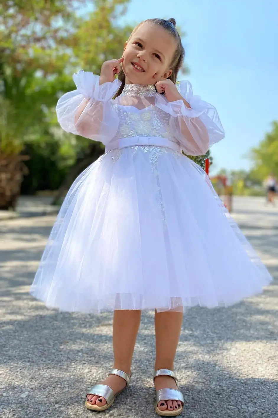 Wedding Flower Girl Dress Exquisite A Line High Neck with Puff Long Sleeves Sparkle Girl Communion Formal Dress Princess Dress