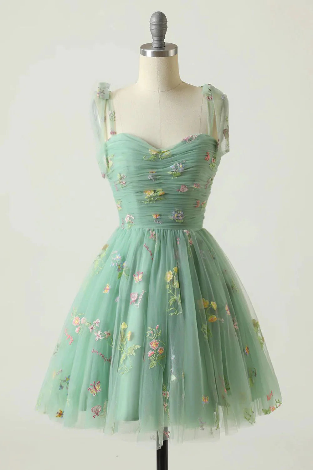 AerbaDress Green Short A-Line Homecoming Dress With Embroidery