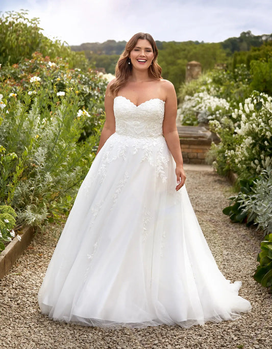 AerbaDress a strapless a-line with contemporary lace
