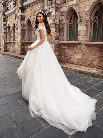 A-Line/Princess Applique Off-the-Shoulder Sleeveless Tulle Court Train Wedding Dresses