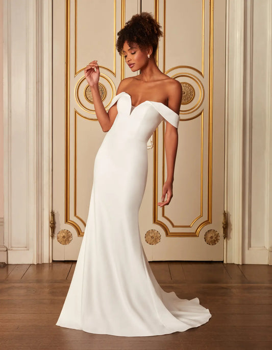 AerbaDress an elegantly simple off-the-shoulder sheath