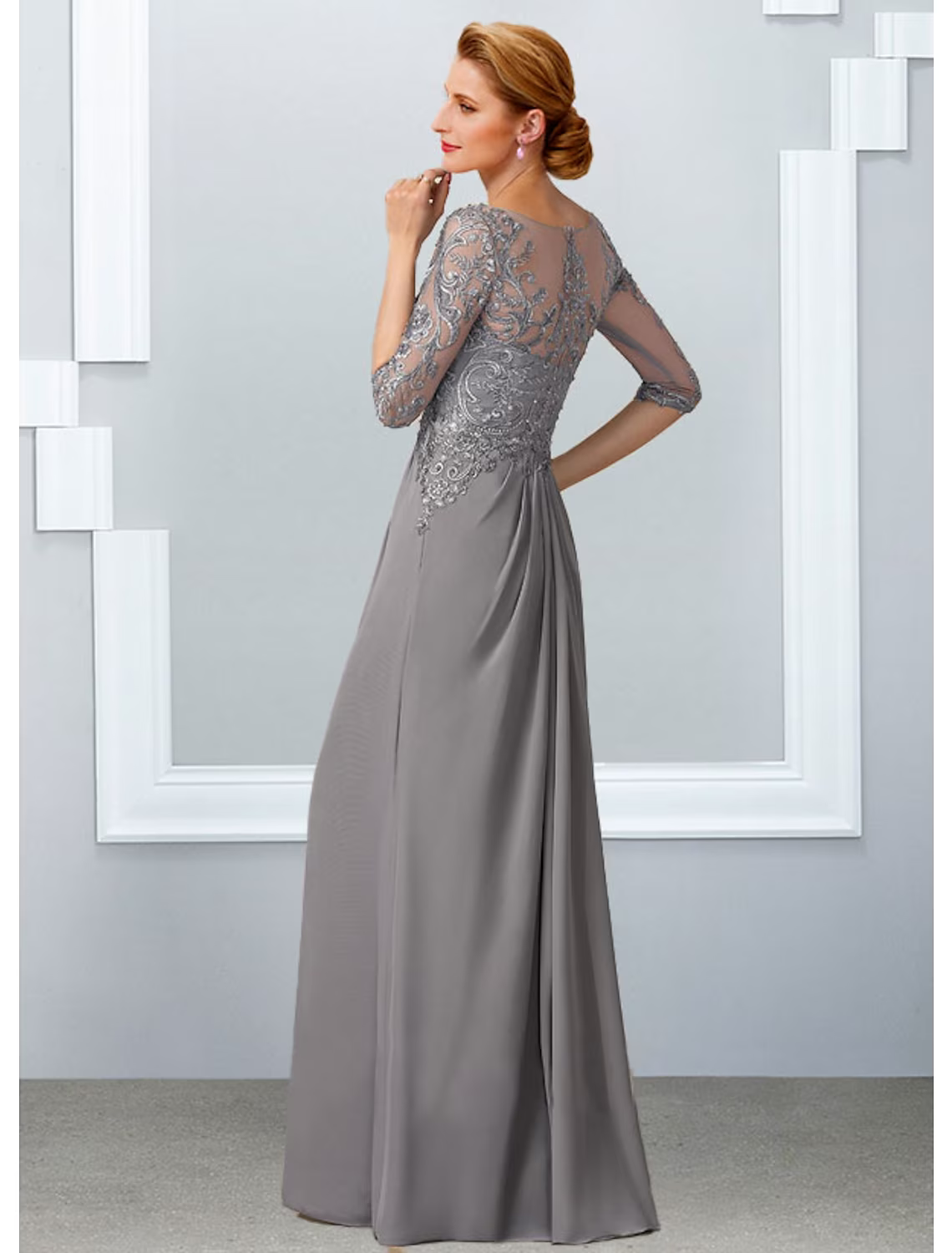 A-Line Mother of the Bride Dress Elegant Floor Length Chiffon Lace Half Sleeve with Appliques