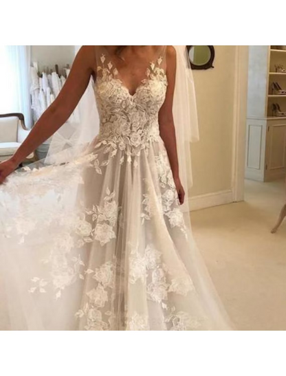 Beach Boho Wedding Dresses Court Train A-Line Sleeveless V Neck Lace With Appliques