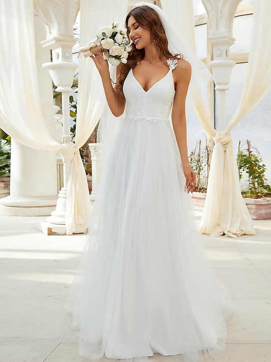 Beach Casual Wedding Dresses Floor Length A-Line Sleeveless V Wire V Neck Tulle With Crystals Appliques